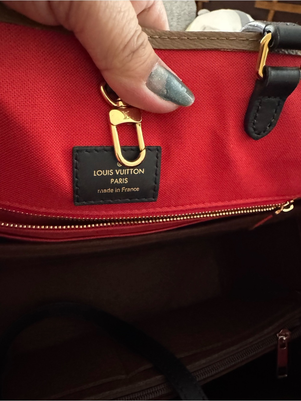 Louis Vuitton OTG Brown Monogram Canvas Tote with Red Trim - Picture 15 of 16